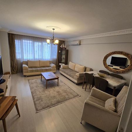 3+1 , Historical Elevator, Warm House Next To Sea Apartment İzmir Luaran gambar