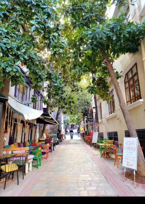 3+1 , Historical Elevator, Warm House Next To Sea Apartment İzmir Luaran gambar