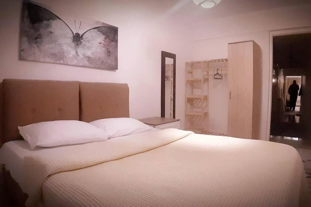 3+1 , Historical Elevator, Warm House Next To Sea Apartment İzmir Luaran gambar